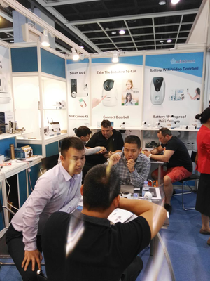 亿联智能携新品惊艳亮相香港展与广交会，引领电子产品创新风潮